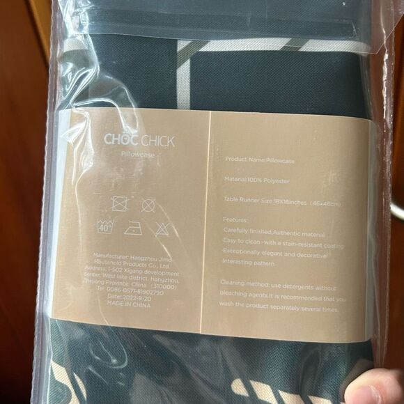 NWT 18x18‘’Throw Pillow Covers,Square Cushion Pillowcases - Picture 4 of 9